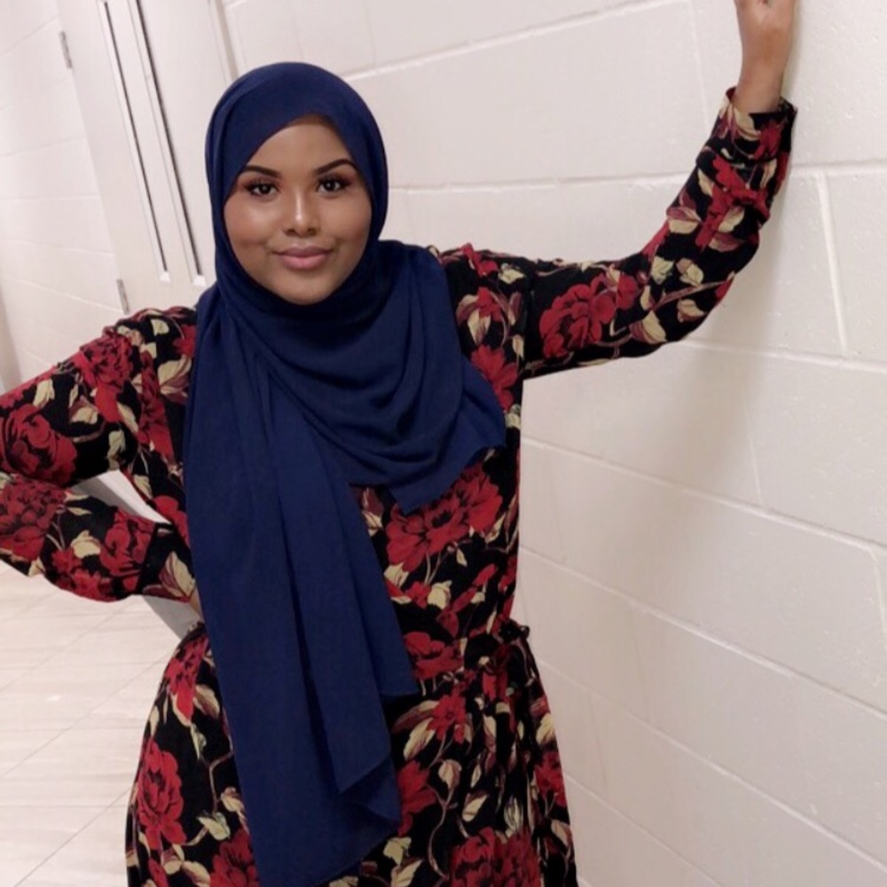 Meet your Posher, Asha